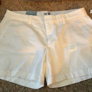 Old navy shorts size 10